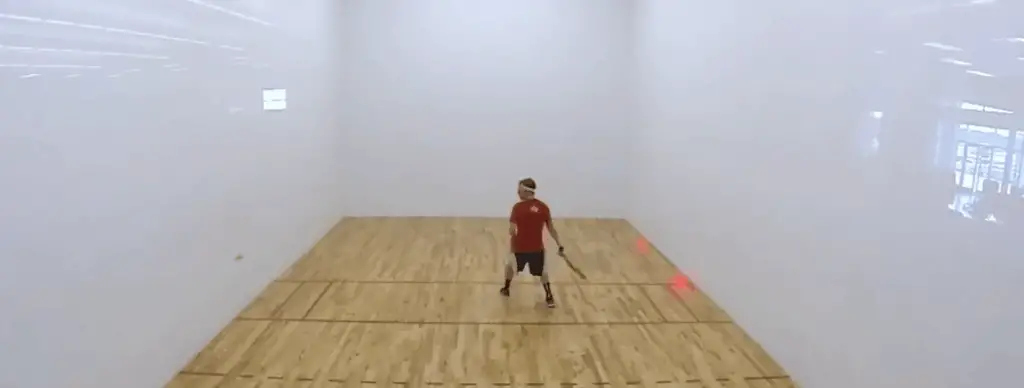 racquetball court center position